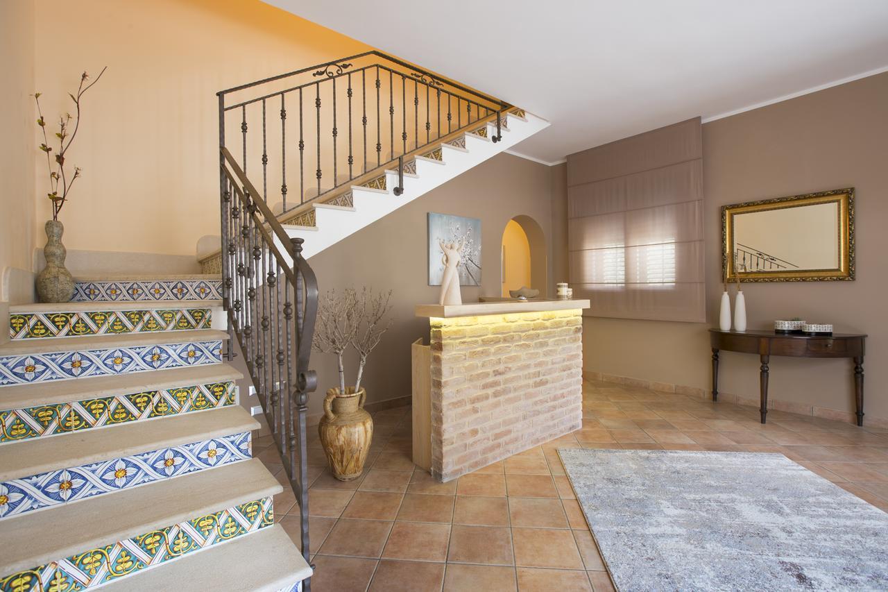 Hotel Cala Di Ponente Castelluzzo Exteriér fotografie